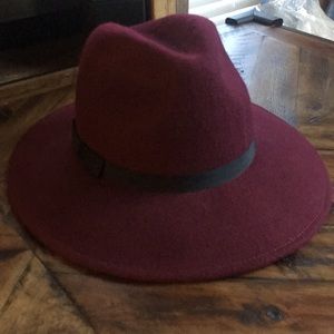 Wide brim fedora